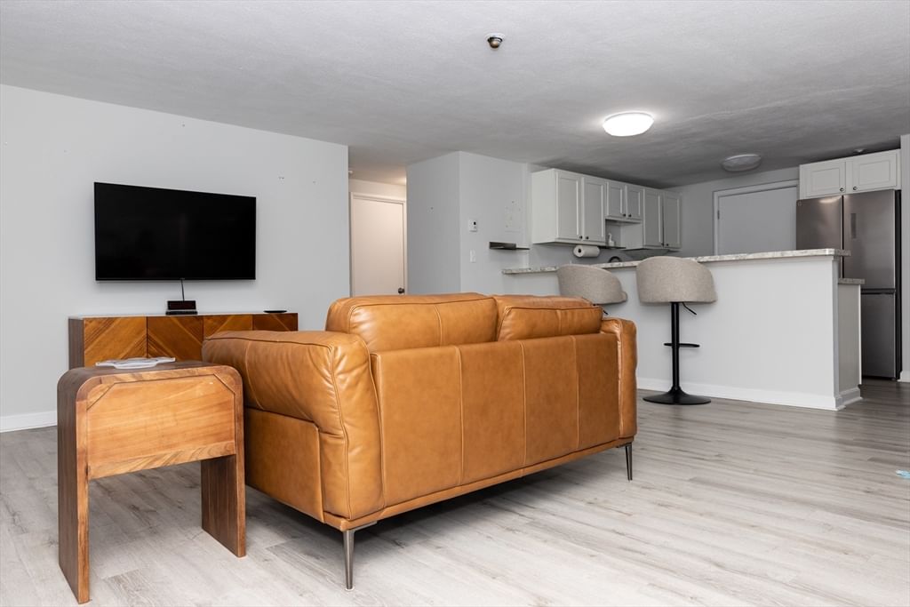 215 Winter Street #1P, Weymouth, MA, 215 Winter Street #1P, Weymouth, MA Photo #2