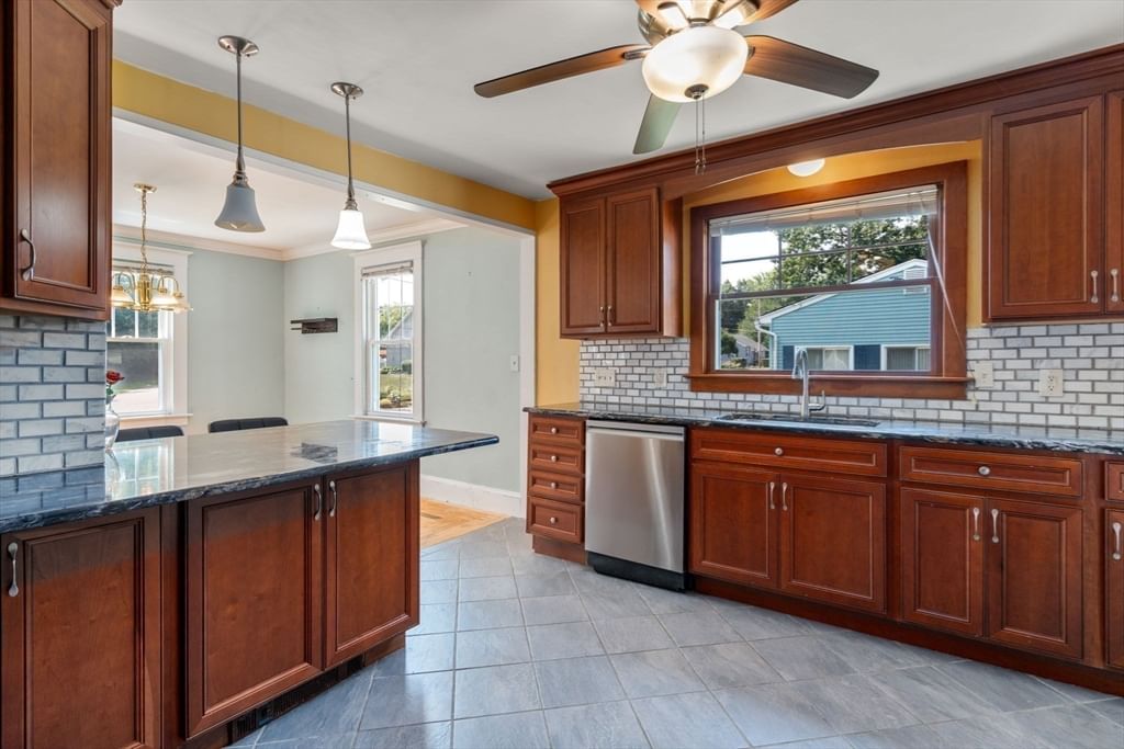 32 Wilmont St, Chicopee, MA, 32 Wilmont St, Chicopee, MA Photo #7