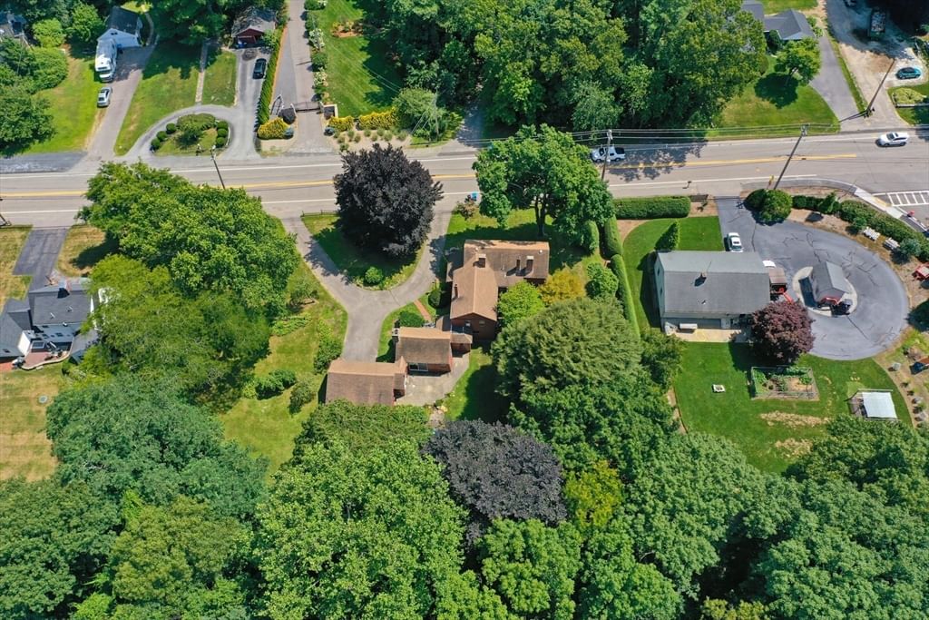 430 Franklin St, Wrentham, MA, 430 Franklin St, Wrentham, MA Photo #3