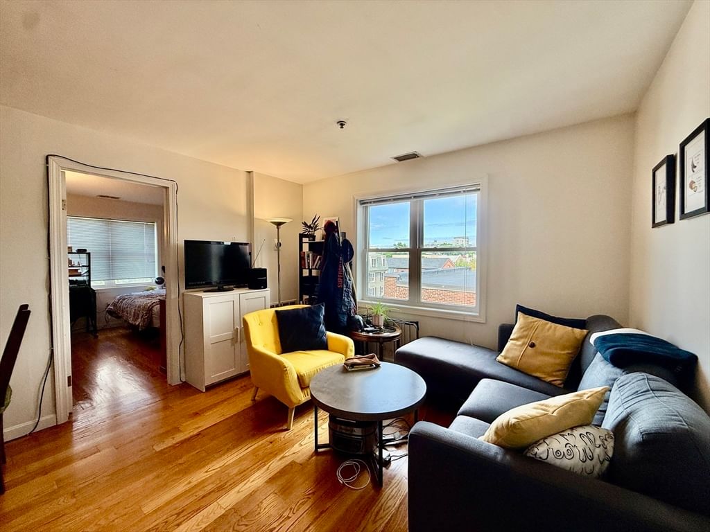 660 Cambridge St #402, Cambridge, MA, 660 Cambridge St #402, Cambridge, MA Photo #1