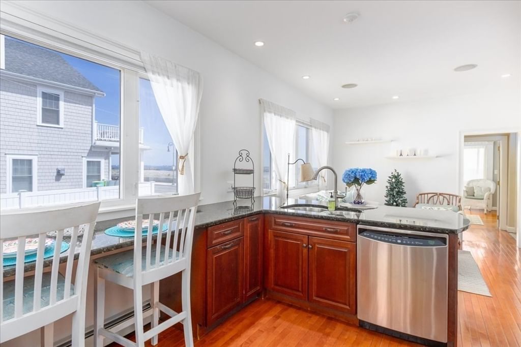 25 Winthrop Shore Drive #1, Winthrop, MA, 25 Winthrop Shore Drive #1, Winthrop, MA Photo #11