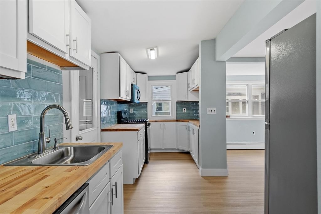 30 Hooper Rd, Dedham, MA, 30 Hooper Rd, Dedham, MA Photo #2