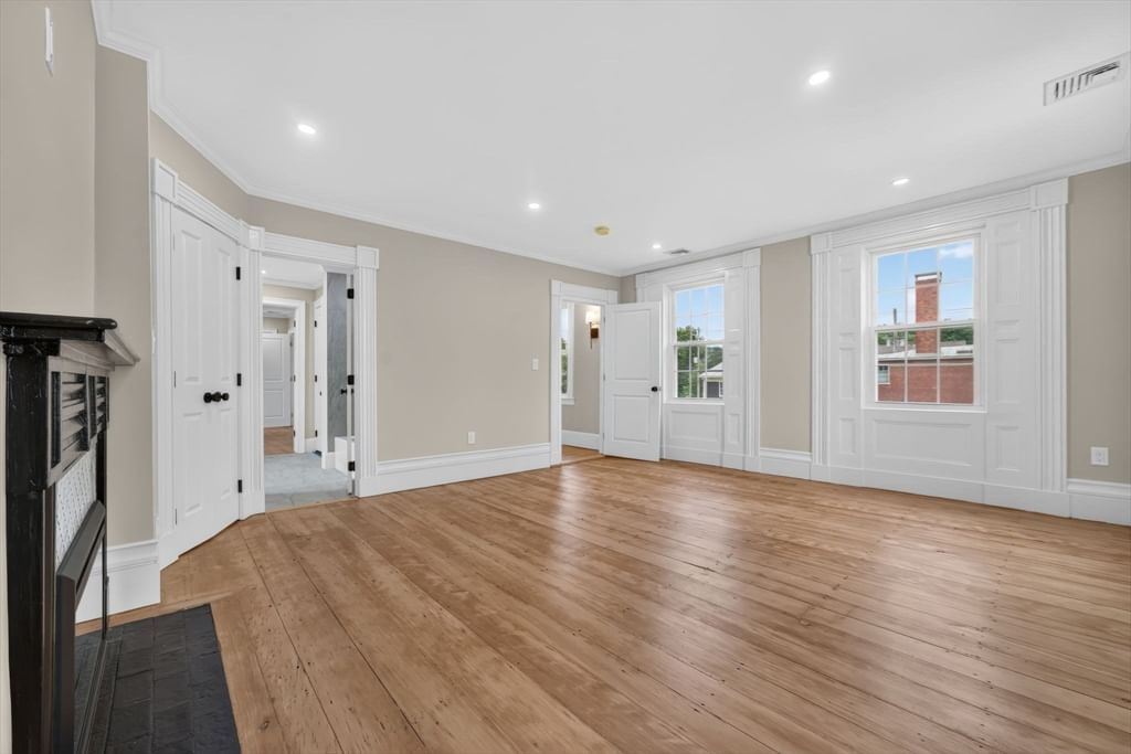 162 High St, Danvers, MA, 162 High St, Danvers, MA Photo #22
