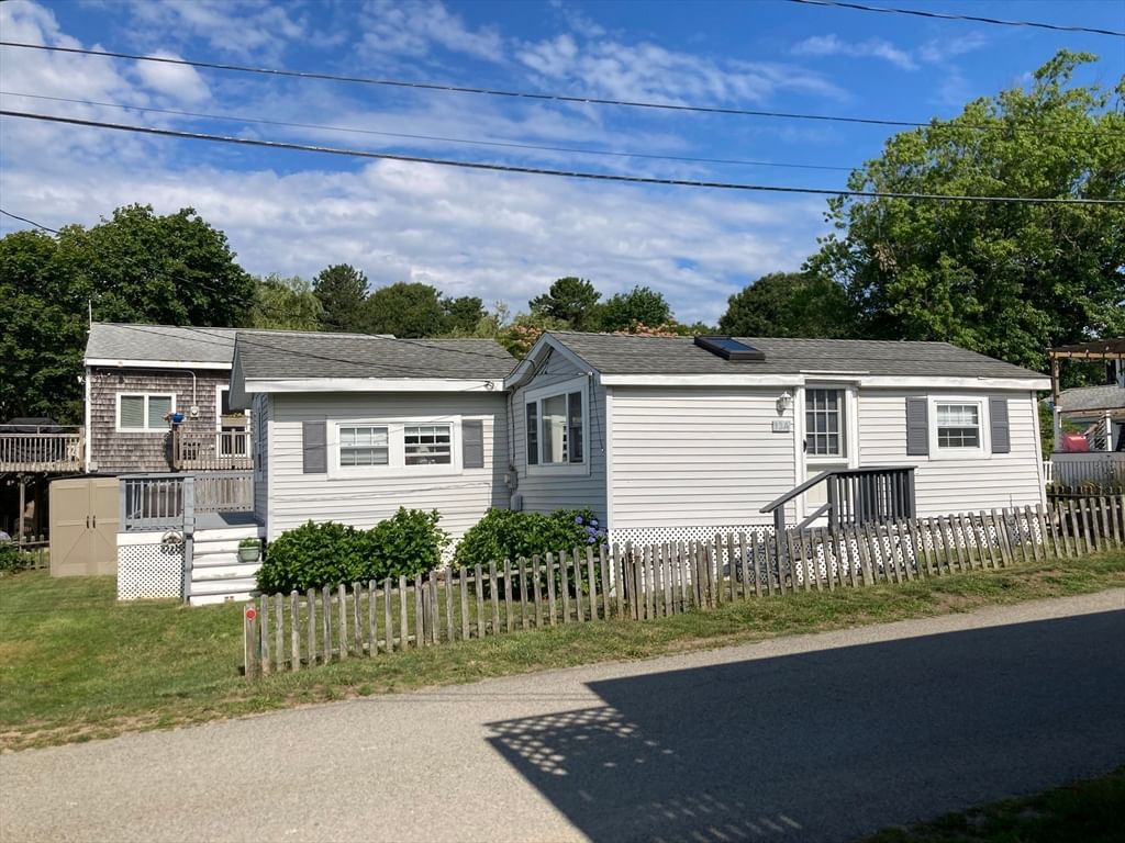 13 Thompson Road #A, Bourne, MA, 13 Thompson Road #A, Bourne, MA Photo #1