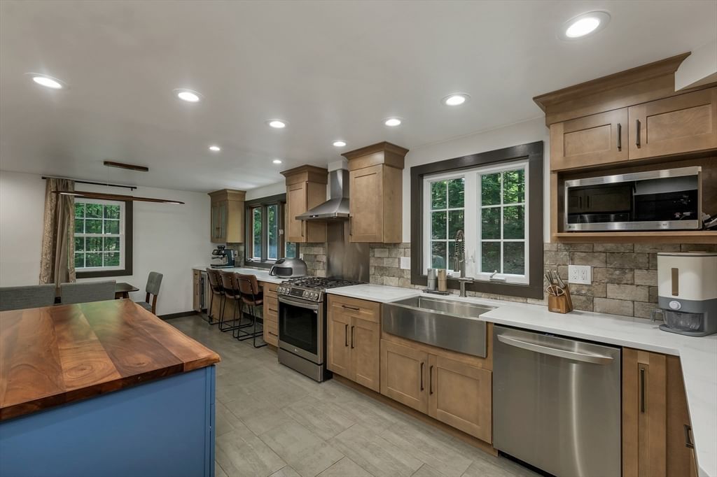 20 Fox Den Road, Hollis, NH, 20 Fox Den Road, Hollis, NH Photo #5