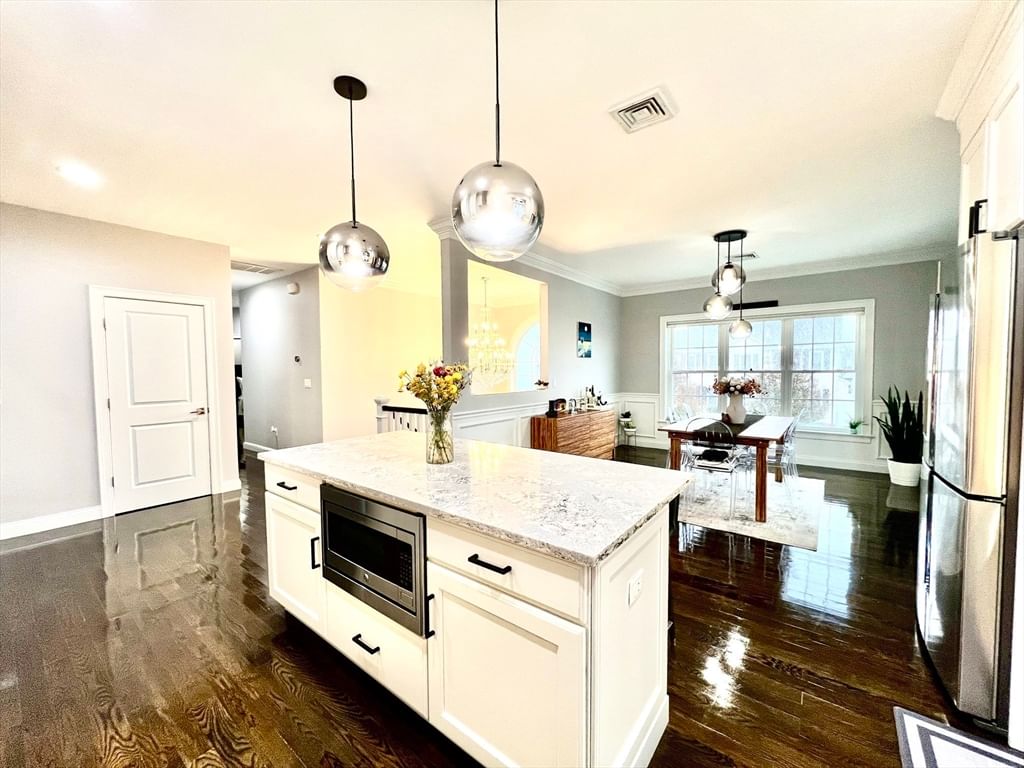 259 Oakwood Ave, Revere, MA Photo #5