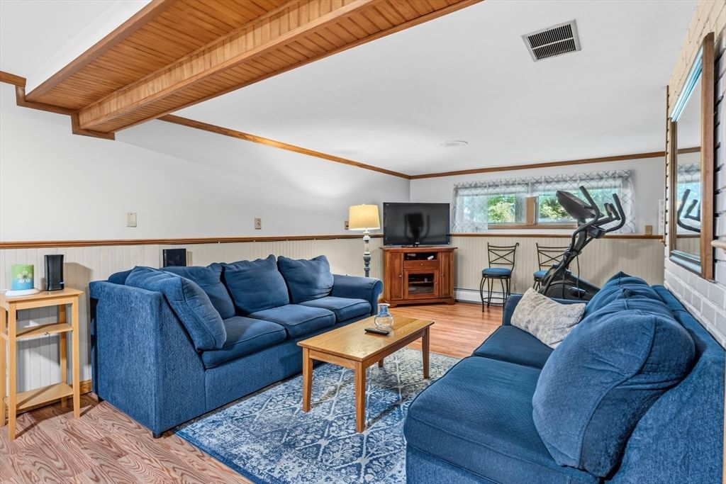 6 W Park Dr, Easthampton, MA, 6 W Park Dr, Easthampton, MA Photo #29
