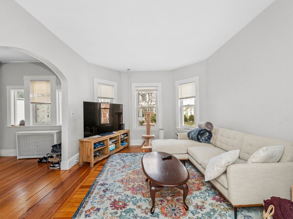 Photo of 28 Magnolia Street, Arlington, MA