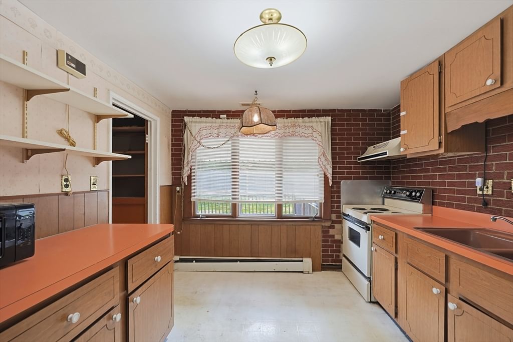 258 Walnut St, Braintree, MA Photo #16