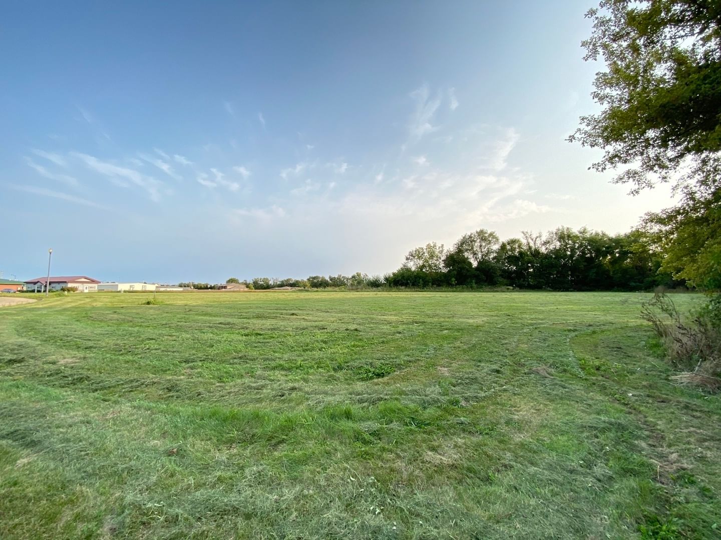 8&9 W Century Drive, Princeton, IL 61356 — exterior view