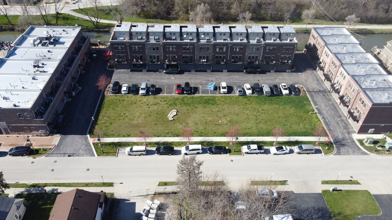 523 Talcott Avenue, Lemont, IL 60439 — exterior view
