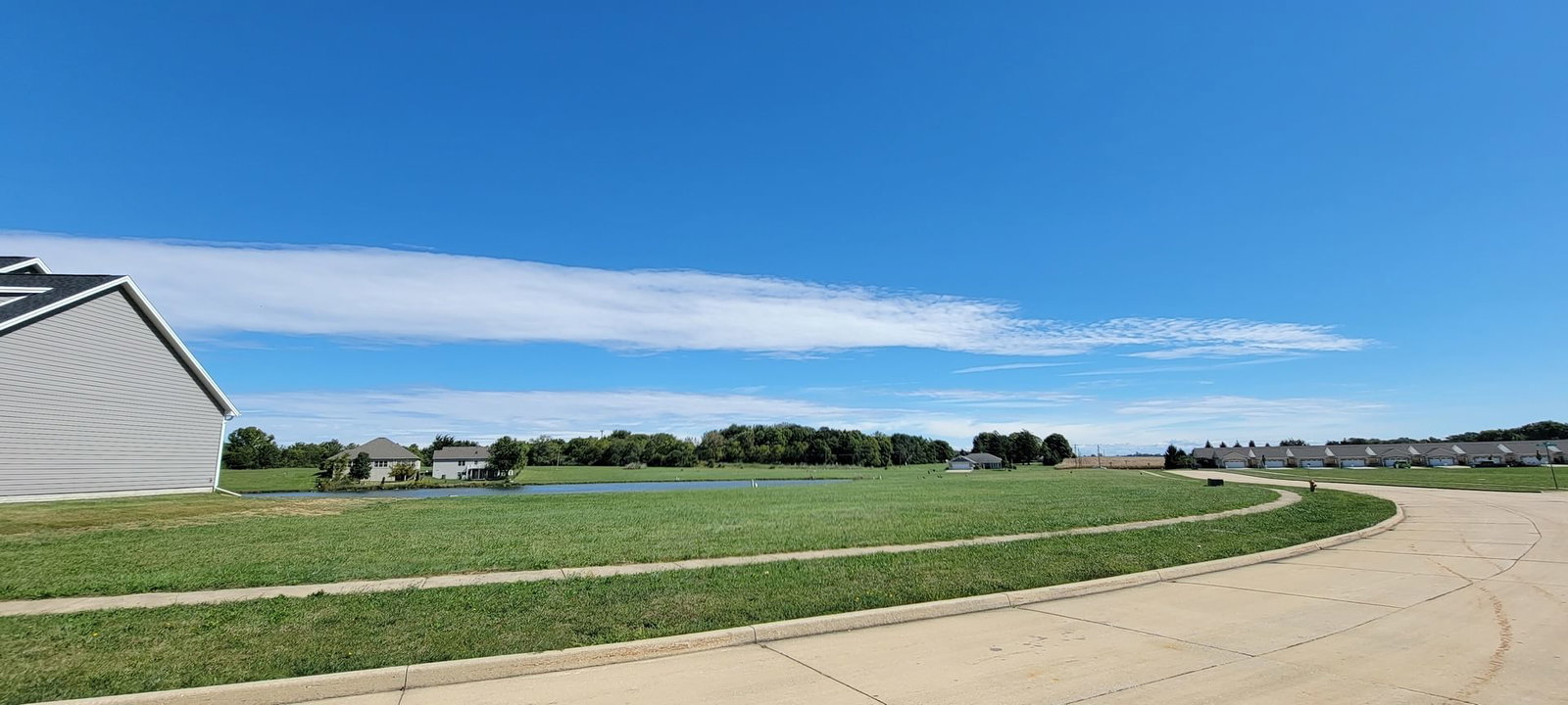 3018 E Beringer Circle, Urbana, IL 61802 — bedrooms view