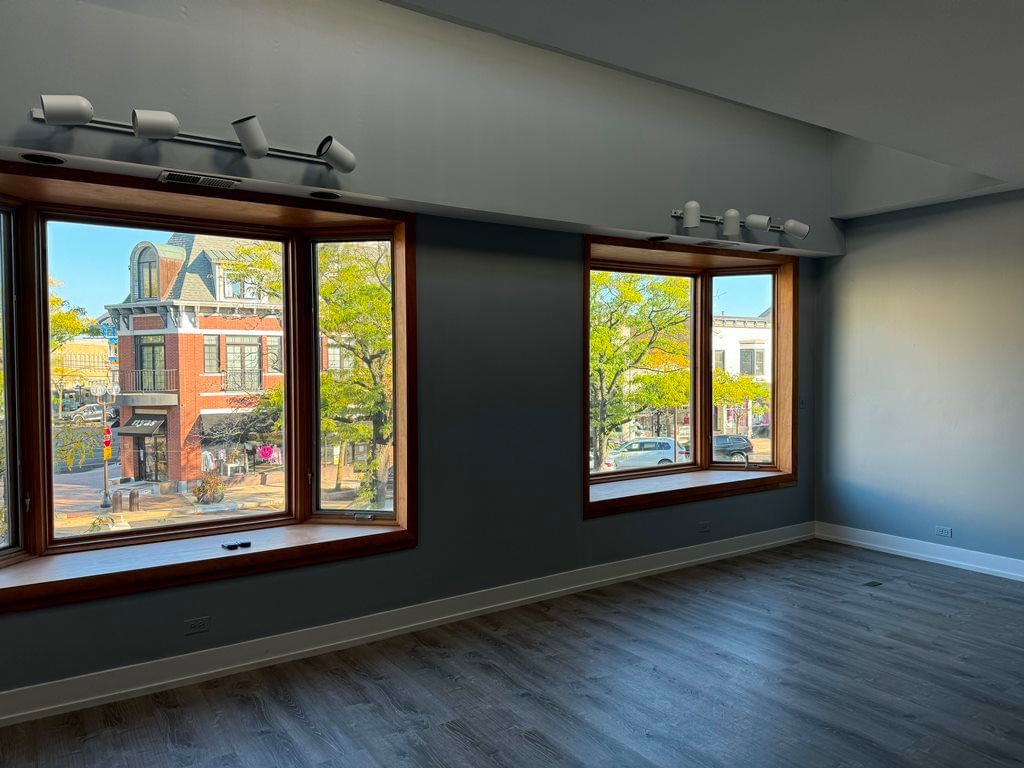 484 Central Avenue, Highland Park, IL 60035 — exterior view