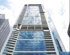 340 E Randolph Street #P3-60, Chicago, IL 60601 — exterior front view