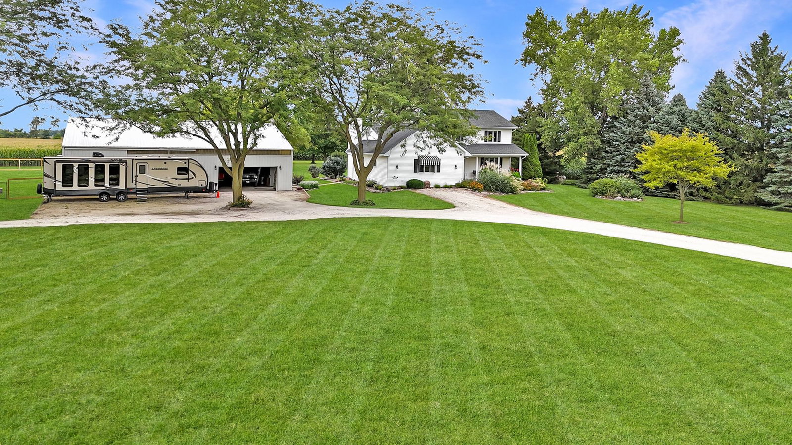 49W972 Peterson Road, Maple Park, IL 60151 — exterior view