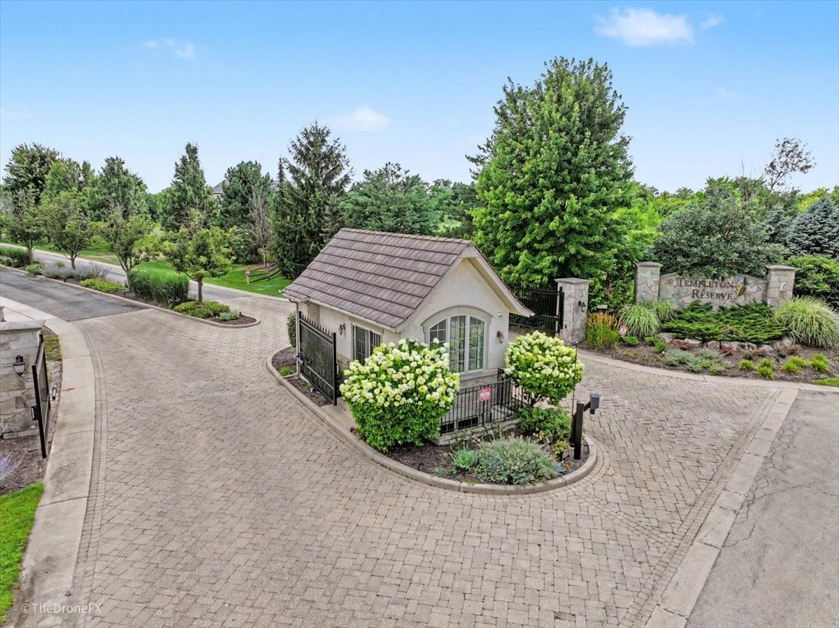 15 TEMPLETON Drive, Oak Brook, IL 60523 — kitchen view