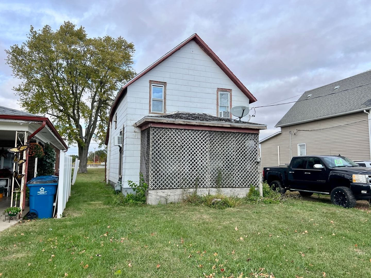 710 W Main Street, Hoopeston, IL 60942 — exterior view