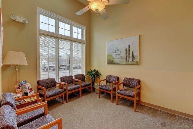 581 Sullivan Road #B, Aurora, IL 60506 — exterior view