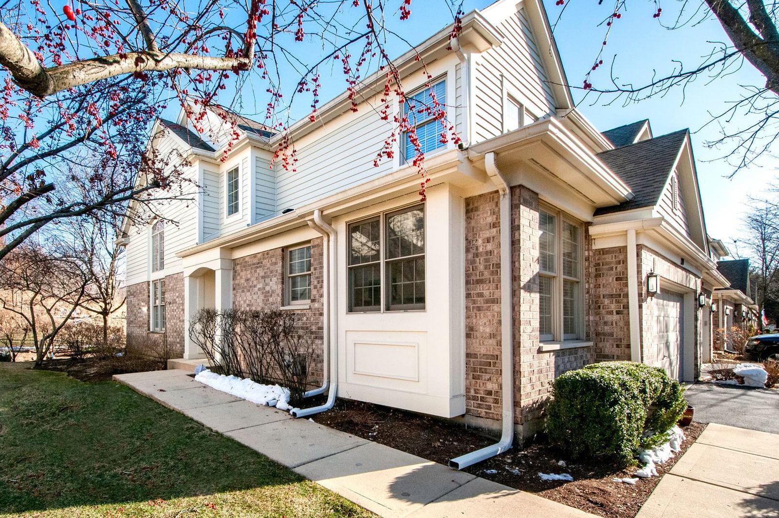 120 Fairway Drive, La Grange, IL 60525 — exterior view
