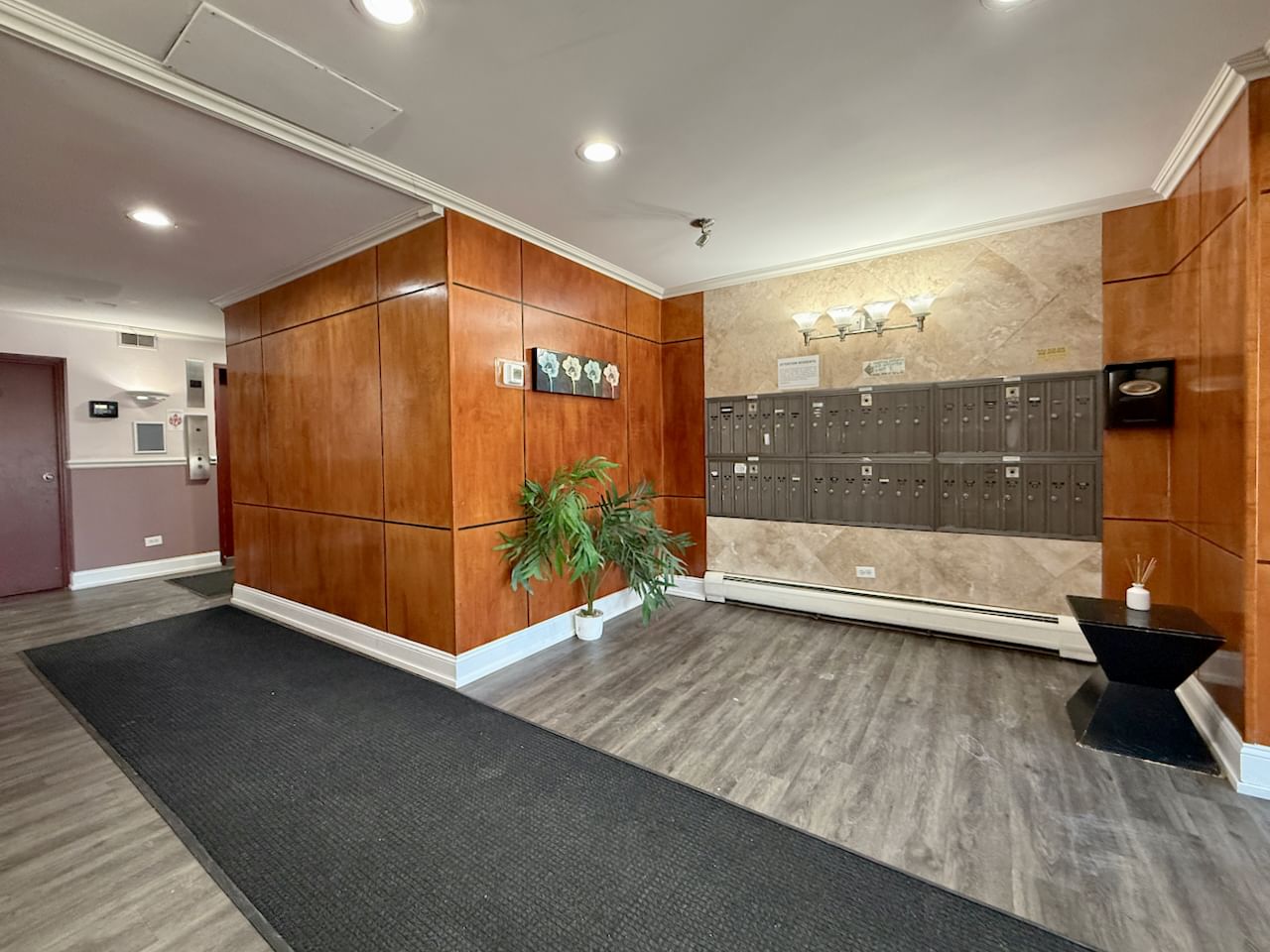 4600 N CUMBERLAND Avenue #101, Chicago, IL 60656 — exterior view