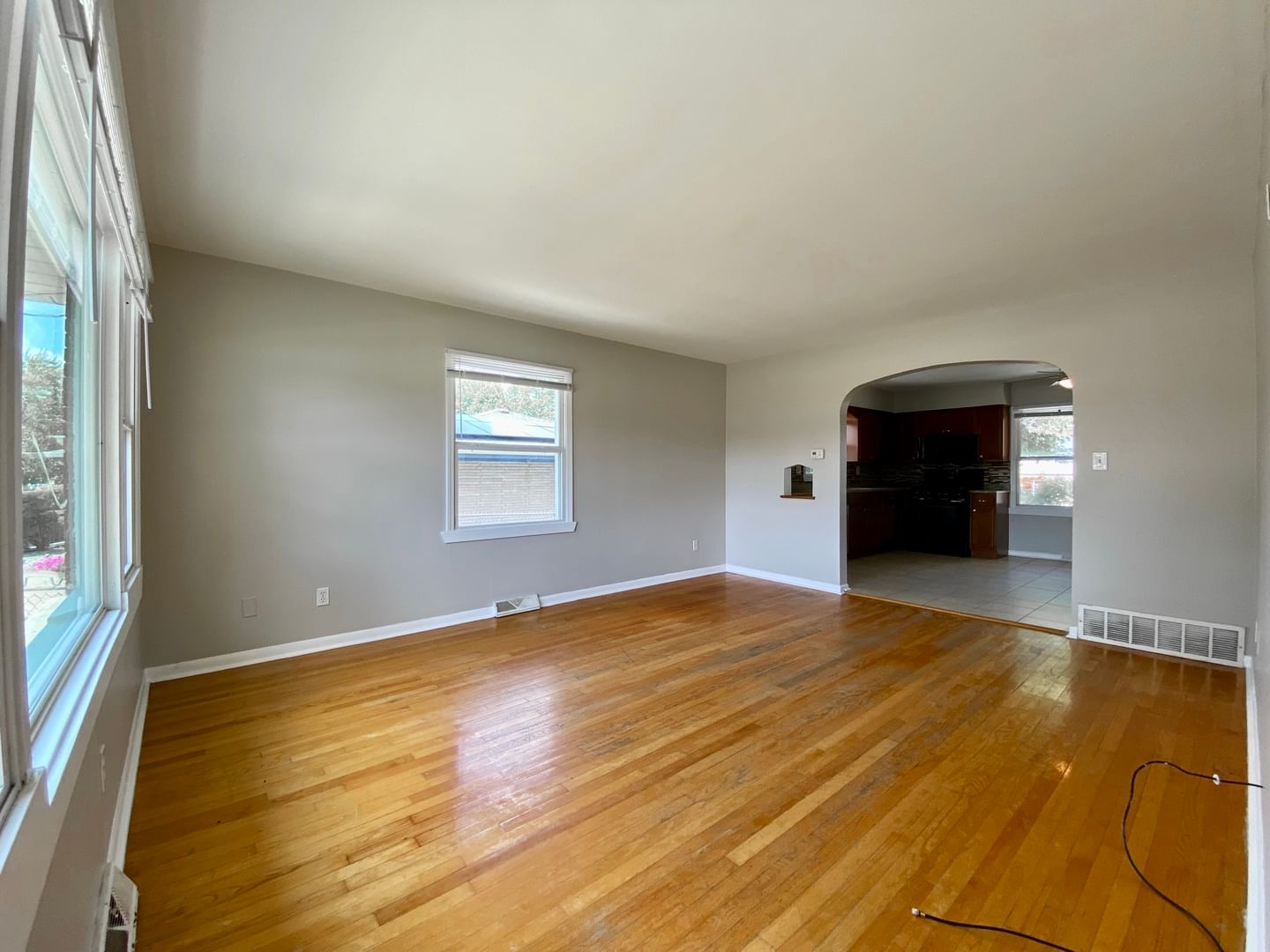 1238 E 166th Street, South Holland, IL 60473 — exterior view