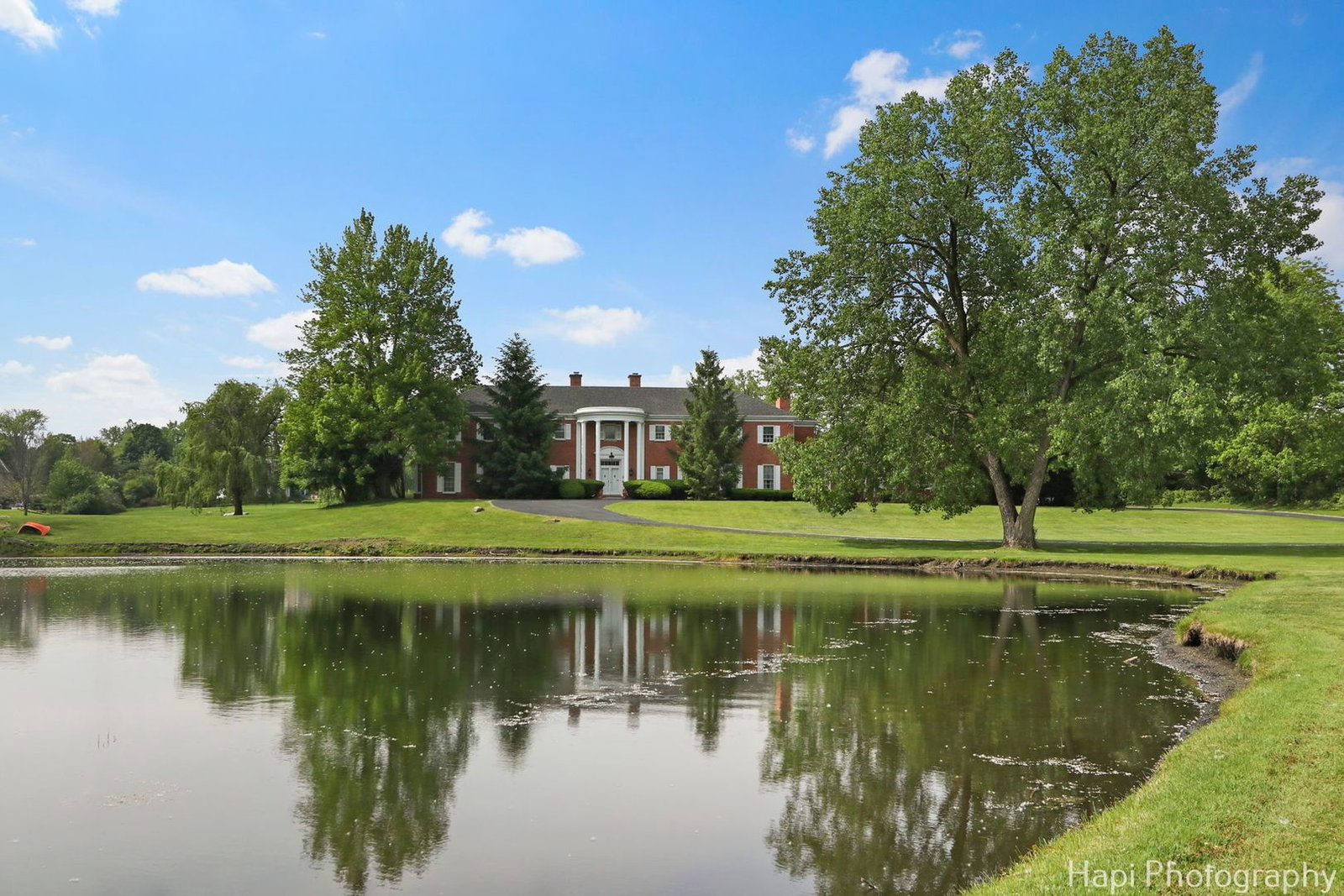 7 3 Lakes Road, Barrington Hills, IL 60010 — exterior view