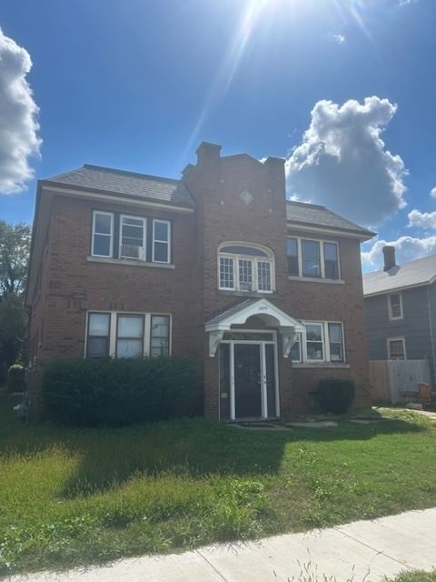 1609 17th Avenue, Rockford, IL 61104 — exterior front view