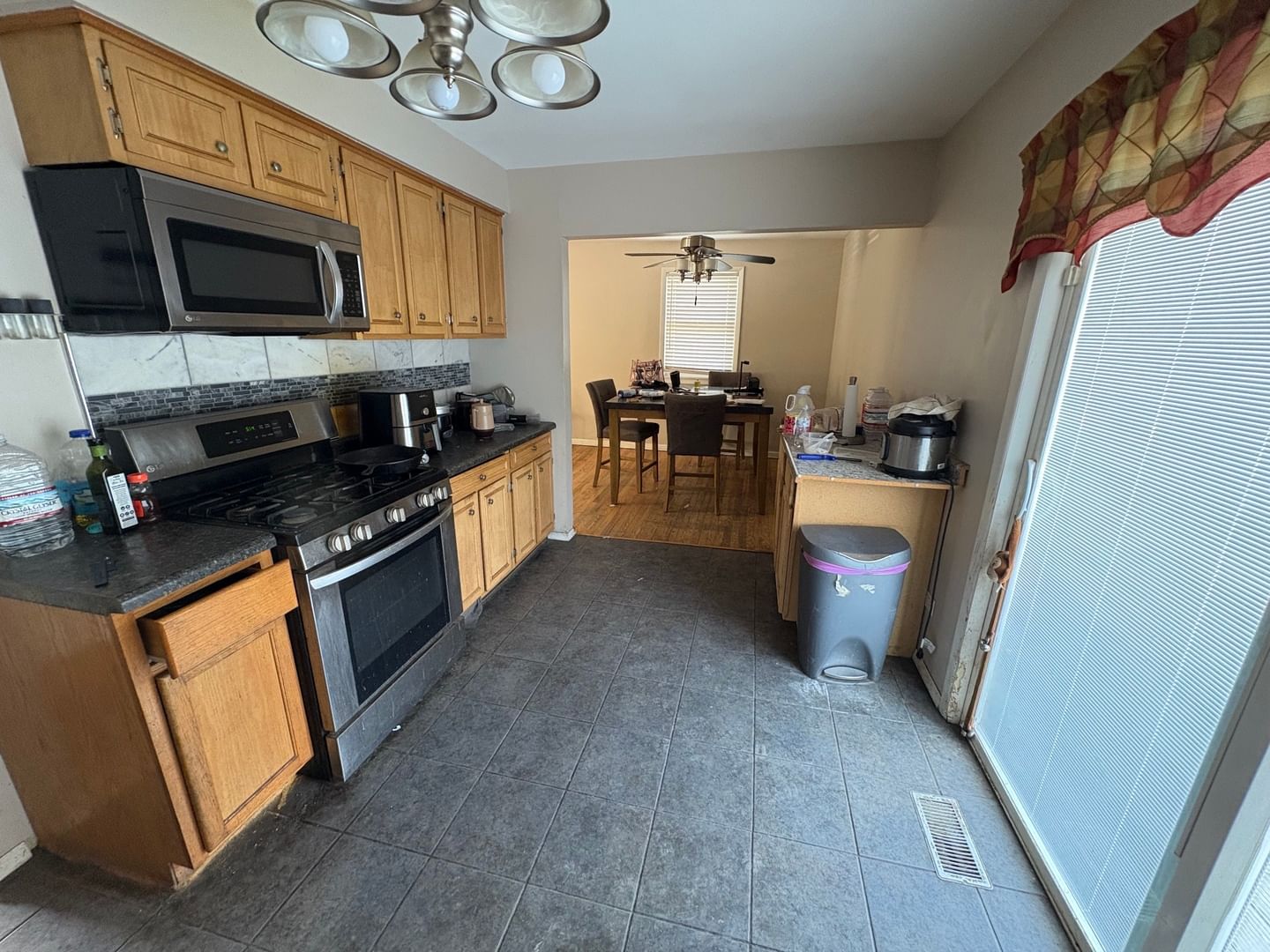 1827 218th Place, Sauk Village, IL 60411 — exterior view