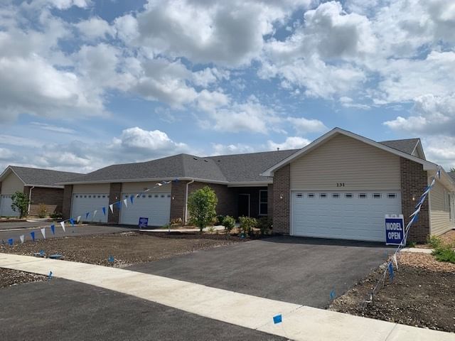 456 RIDGE Lane, Bolingbrook, IL 60440 — exterior view