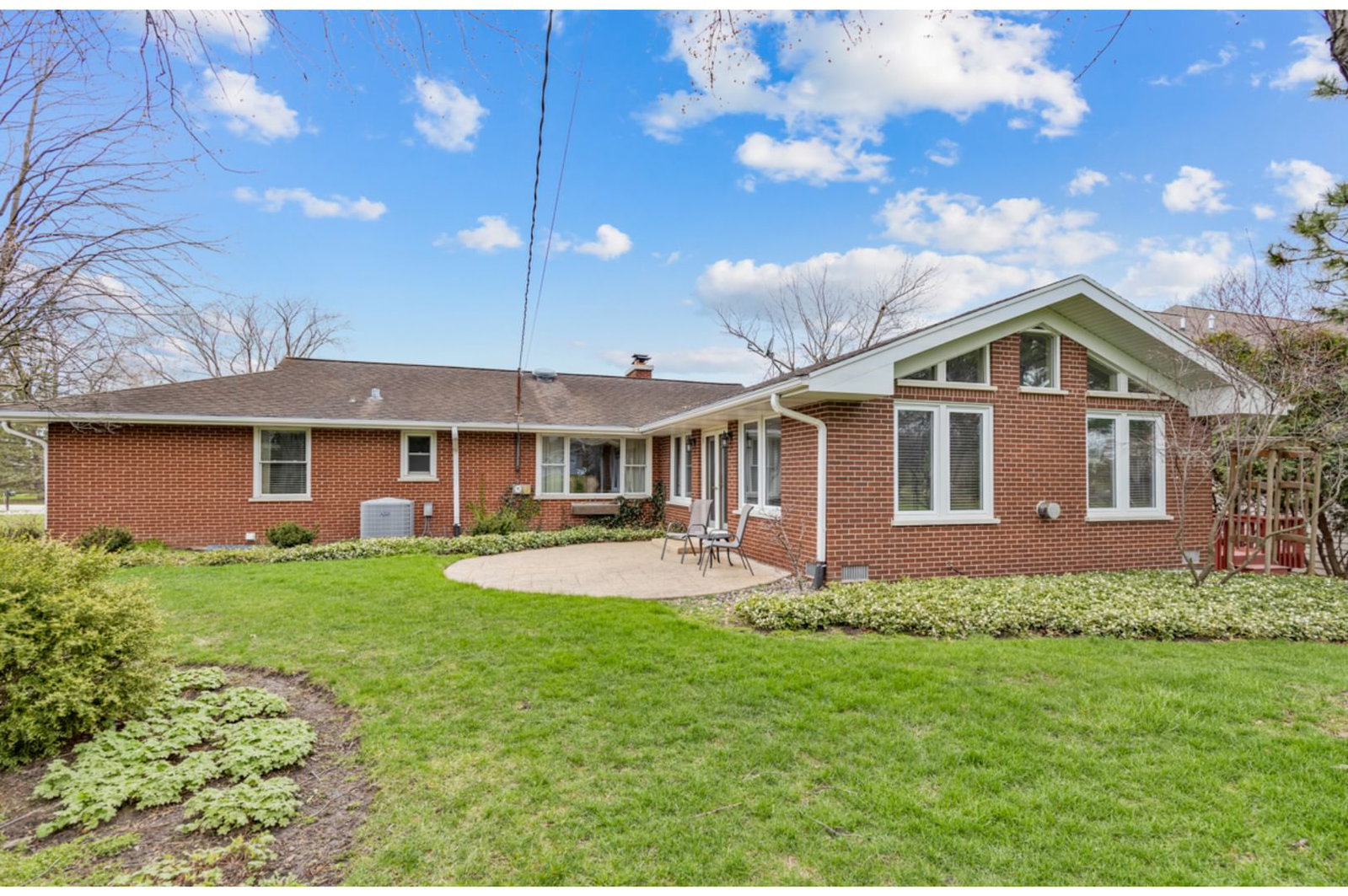 7845 Dana Way, Burr Ridge, IL 60527 — exterior view