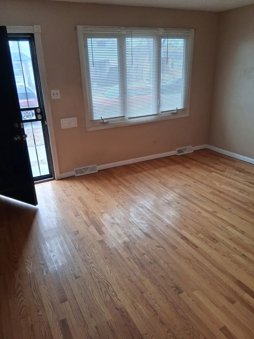 215 E 90th Place, Chicago, IL 60619 — exterior view