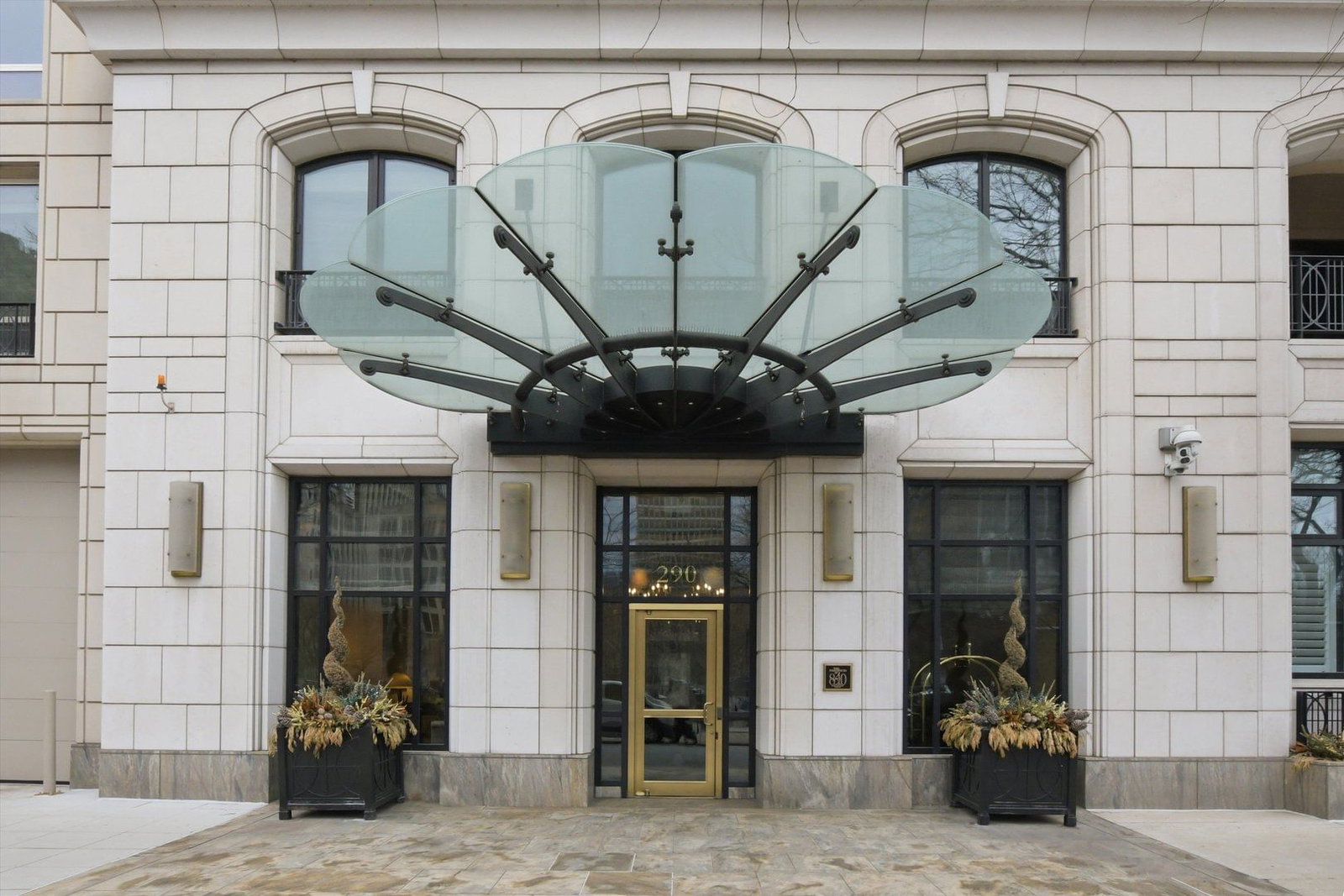 840 N Lake Shore Drive #201, Chicago, IL 60611 — exterior view
