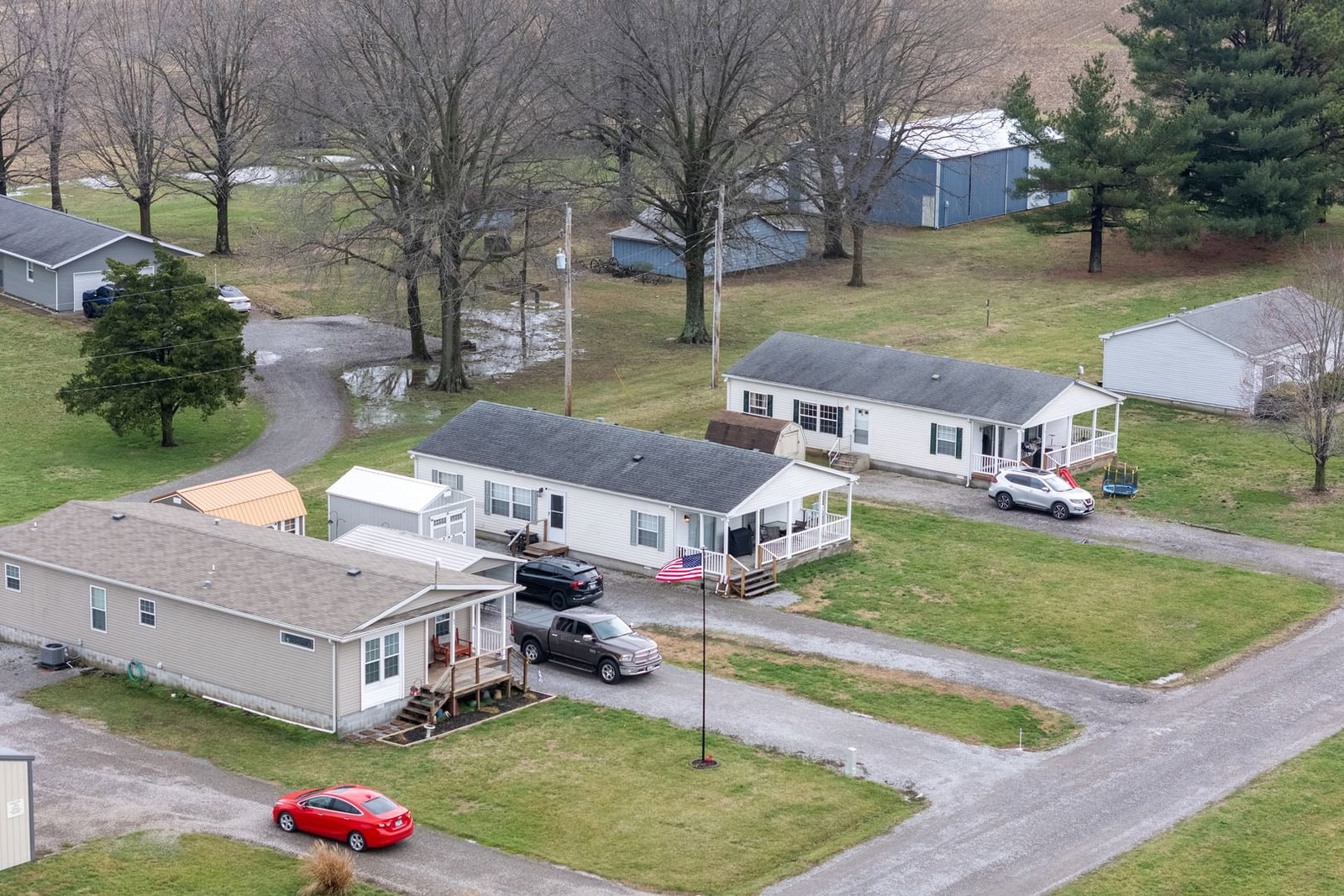 111 Devan Drive, Murphysboro, IL 62966 — exterior view