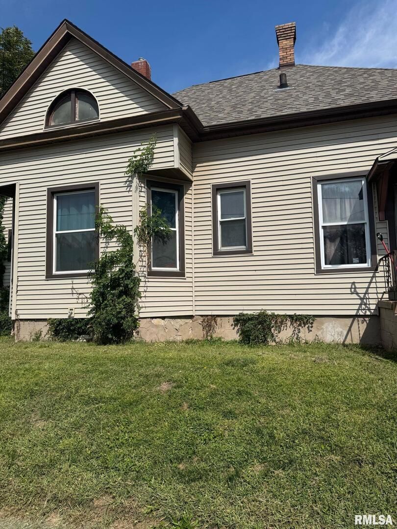 131 S LINCOLN Avenue, Davenport, IA 52802 — all view