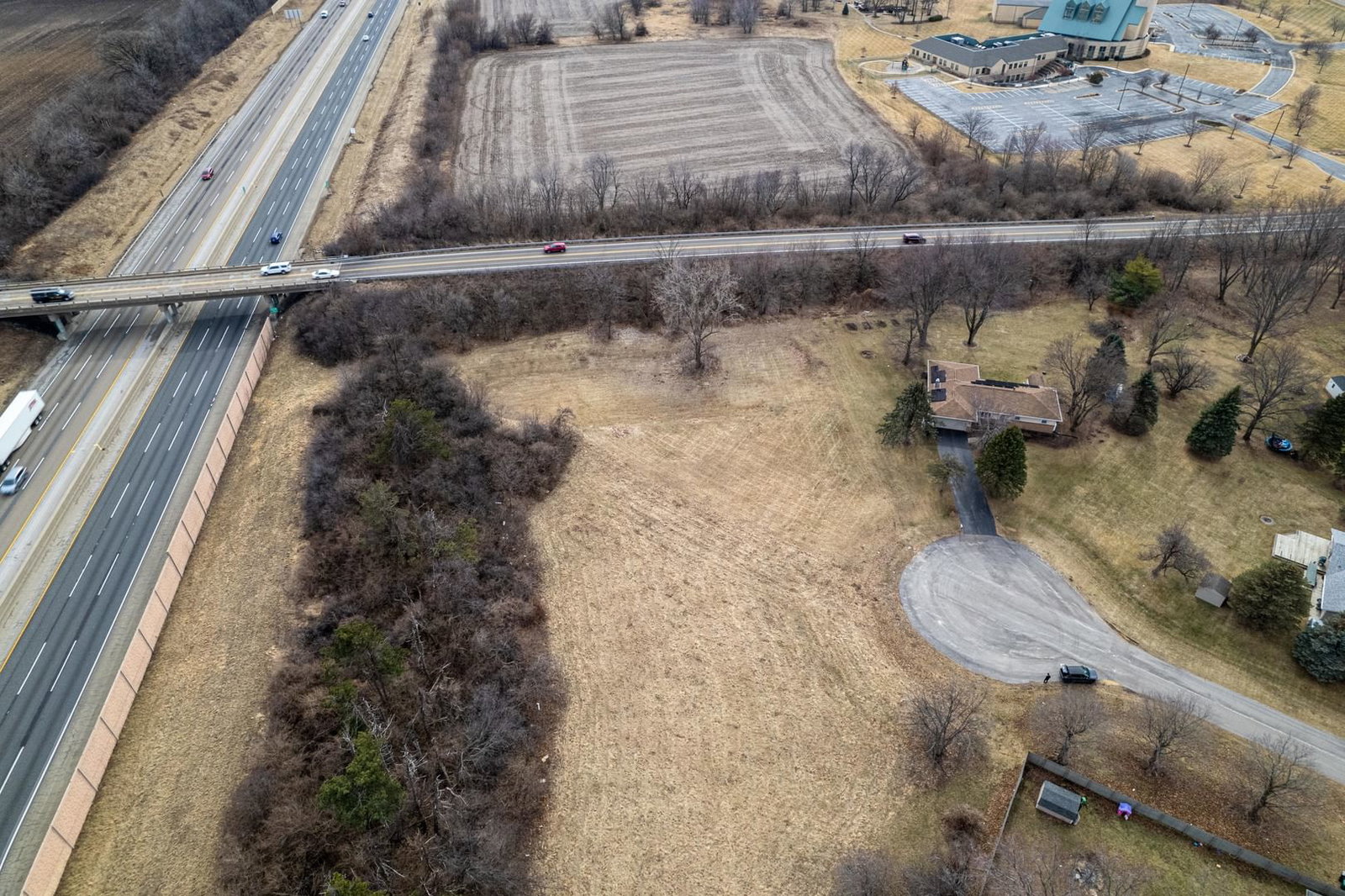 7757 Irvingdale Close , Rockford, IL 61114 — exterior view