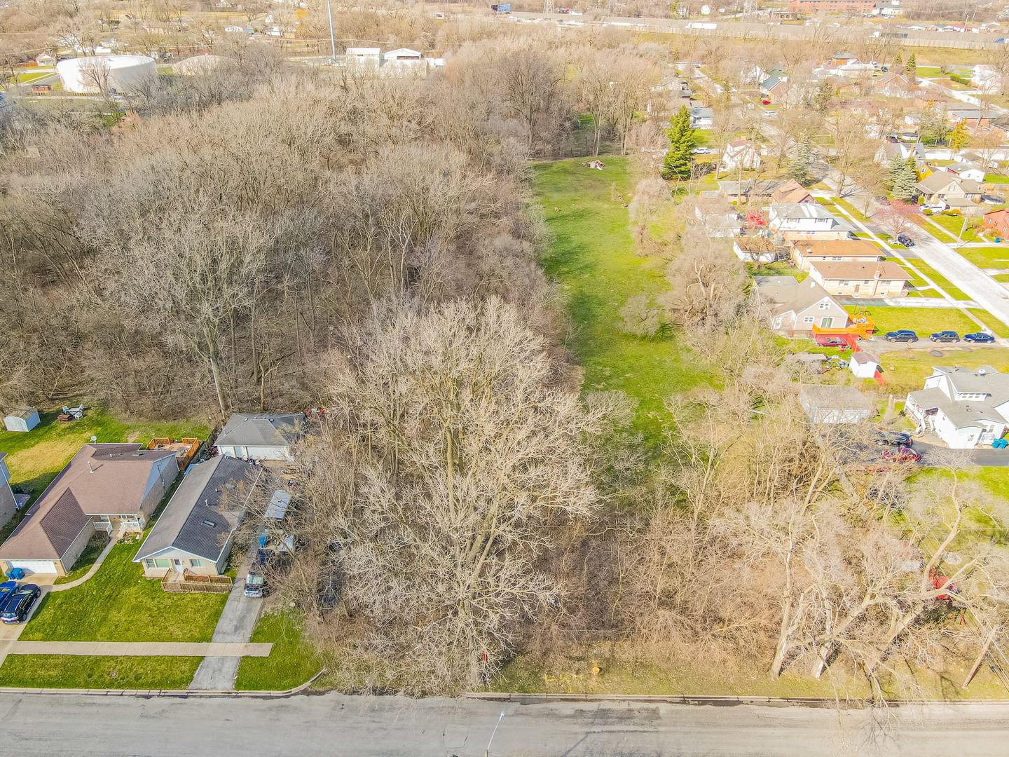 14301 Hamlin Avenue, Midlothian, IL 60445 — exterior view