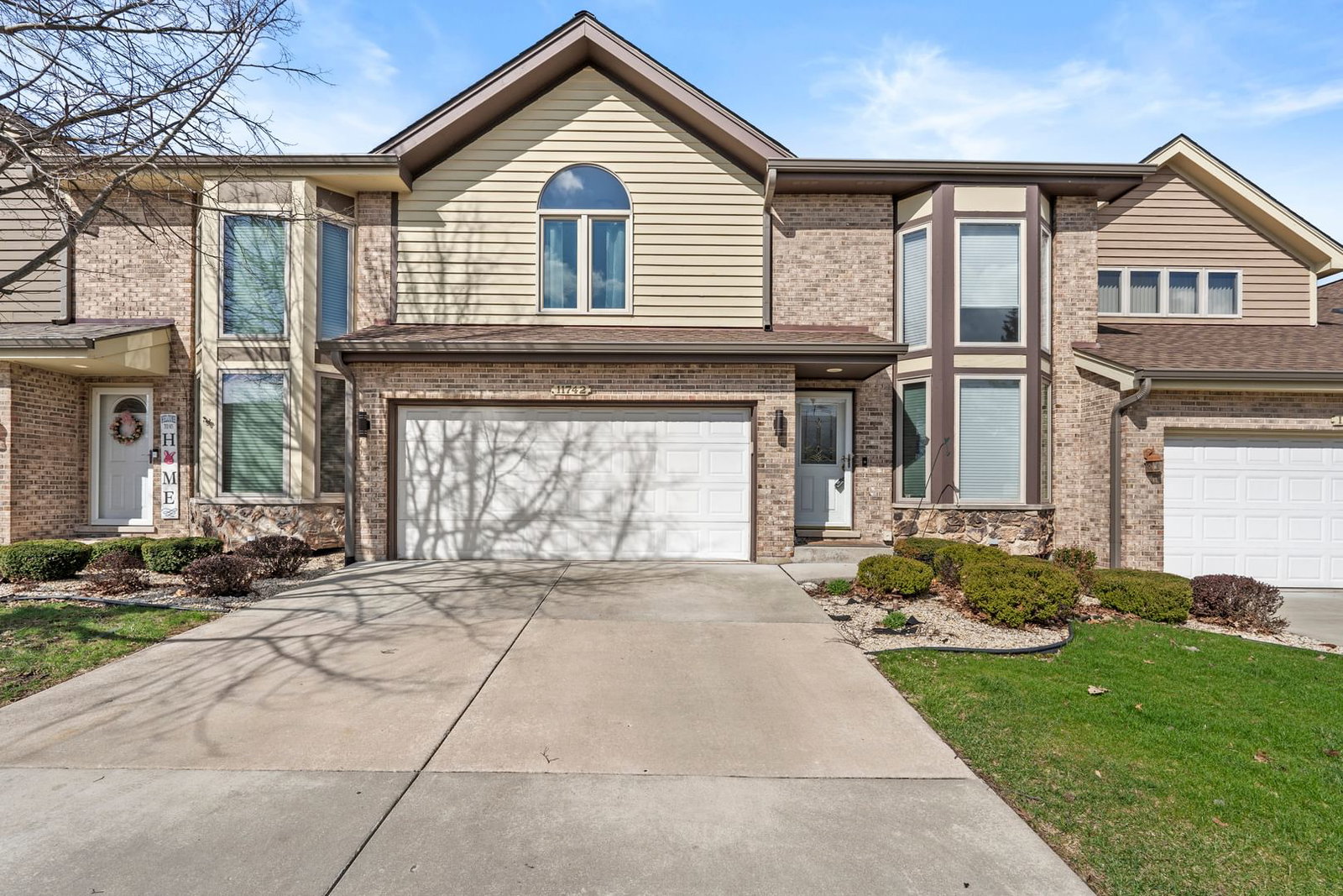11742 Lighthouse Lane, Palos Heights, IL 60463 — exterior view