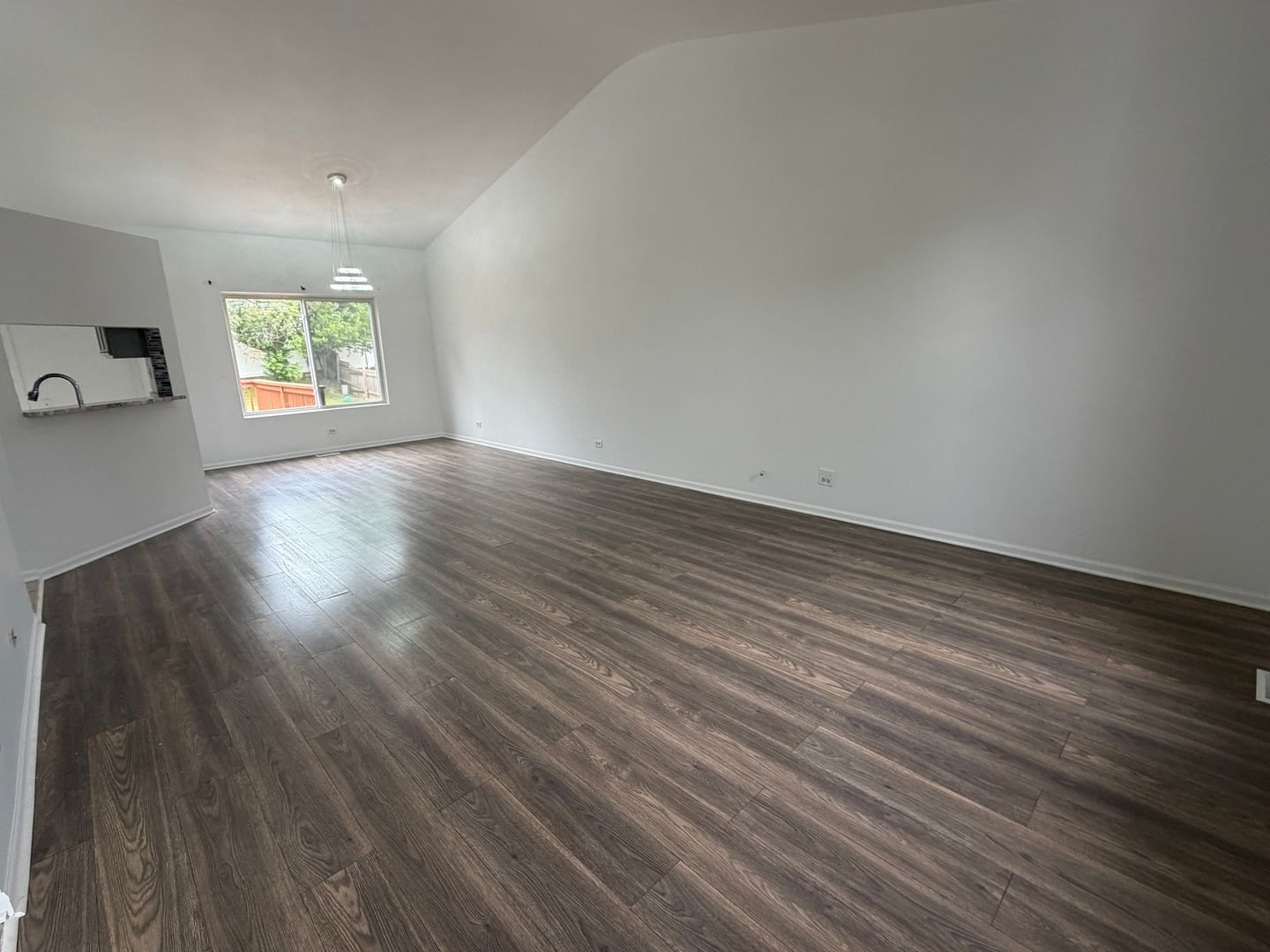 2354 Nantucket Lane, Elgin, IL 60123 — kitchen view