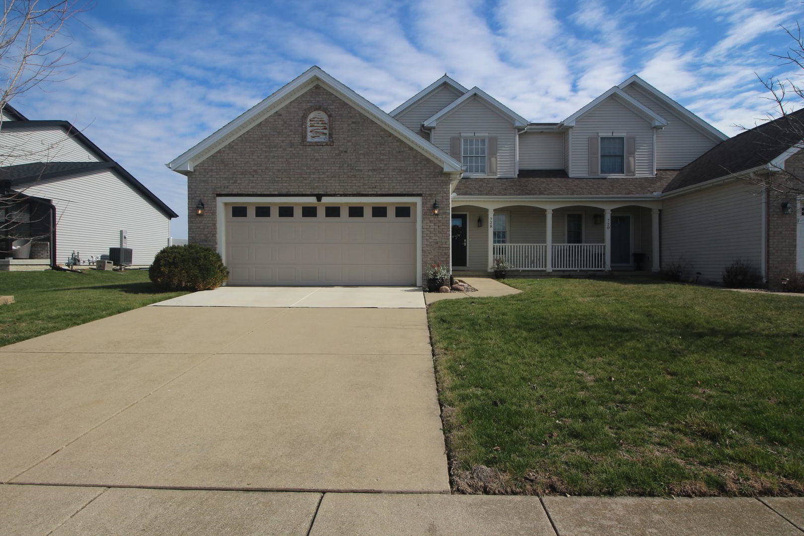 728 Kristin Drive, Normal, IL 61761 — exterior view
