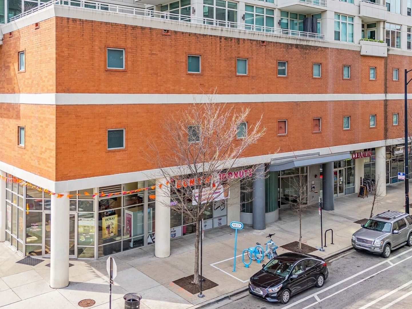909 W Washington Boulevard #911, Chicago, IL 60607 — exterior view