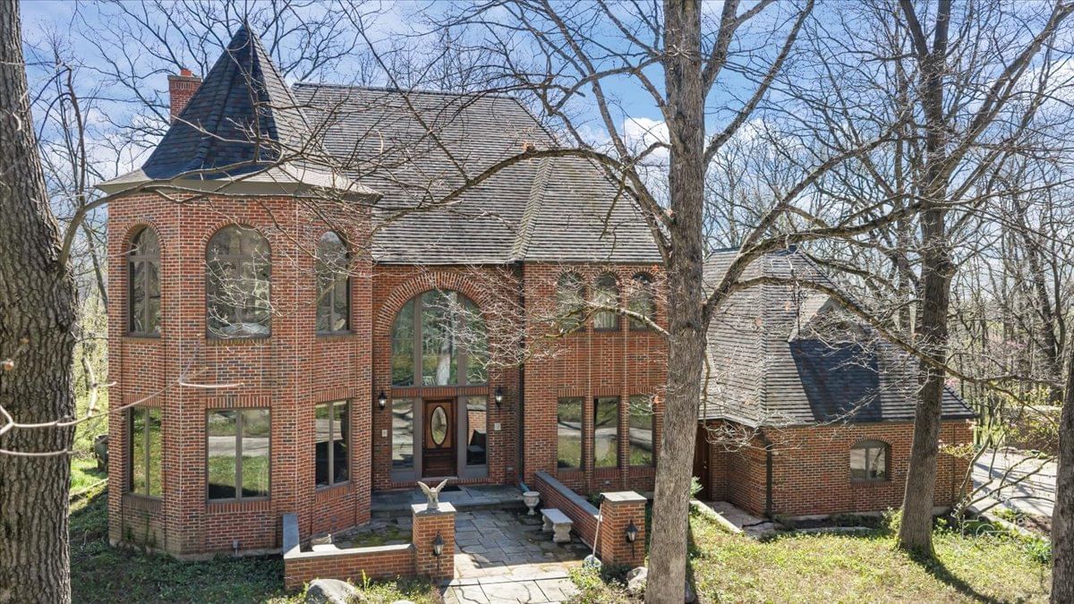 3N221 Springwood Lane, Elburn, IL 60119 — exterior view