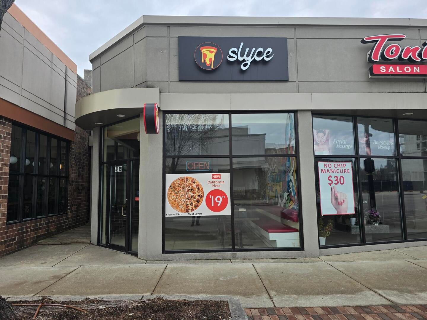 4849 W Oakton Street, Skokie, IL 60077 — exterior view