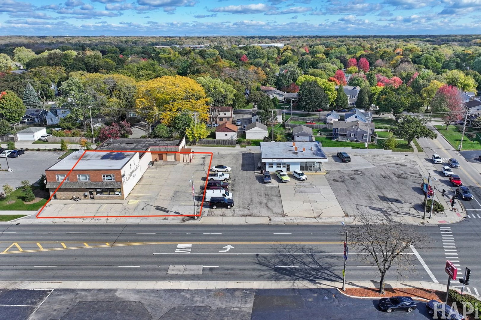426 S Milwaukee Avenue, Libertyville, IL 60048 — exterior view