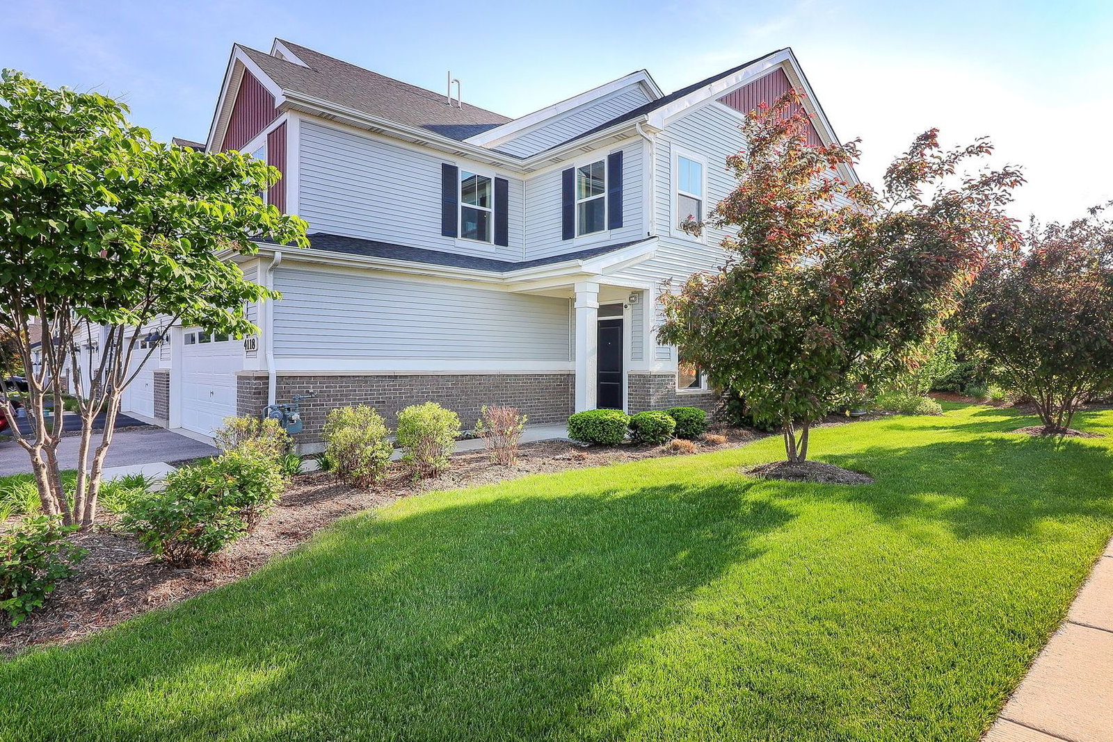 4118 Calder Lane, Aurora, IL 60504 — exterior view