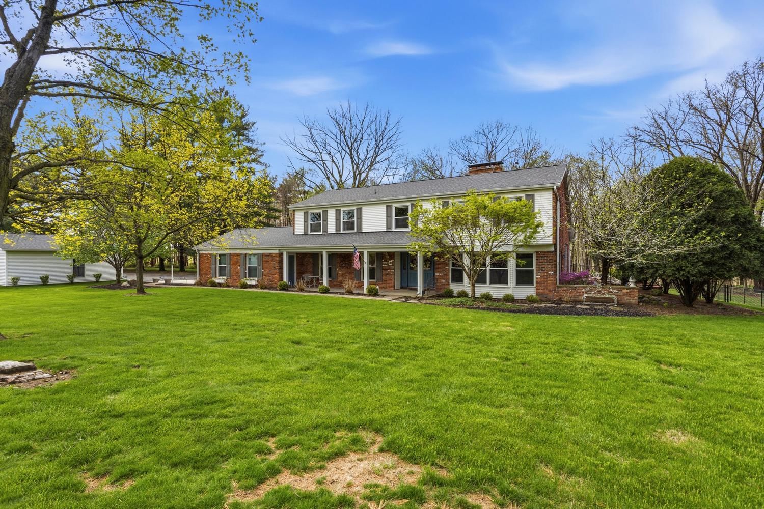 20 Old Ottawa Road, Danville, IL 61832 — exterior view
