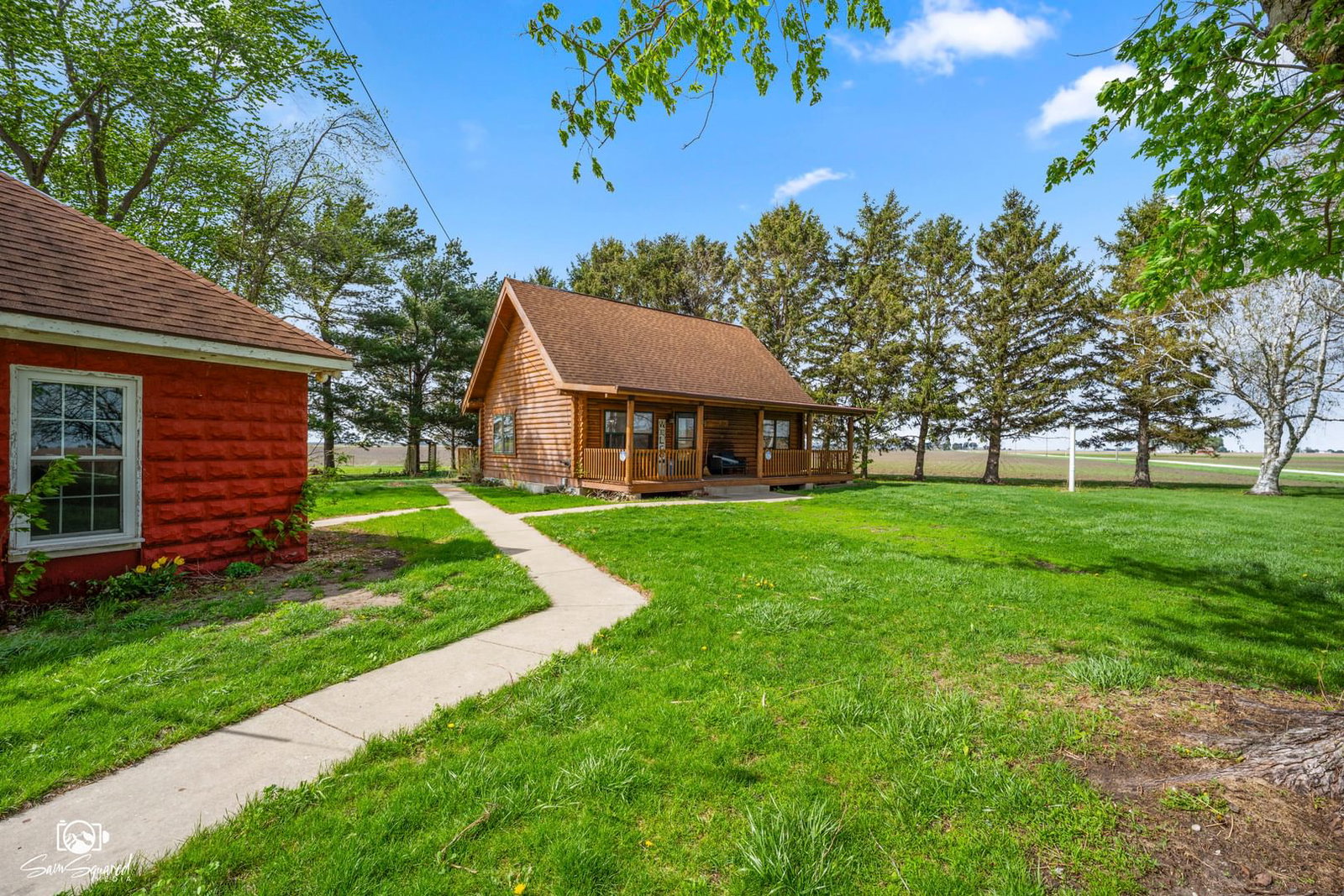 1235 N 1450 East Road, Onarga, IL 60955 — kitchen view