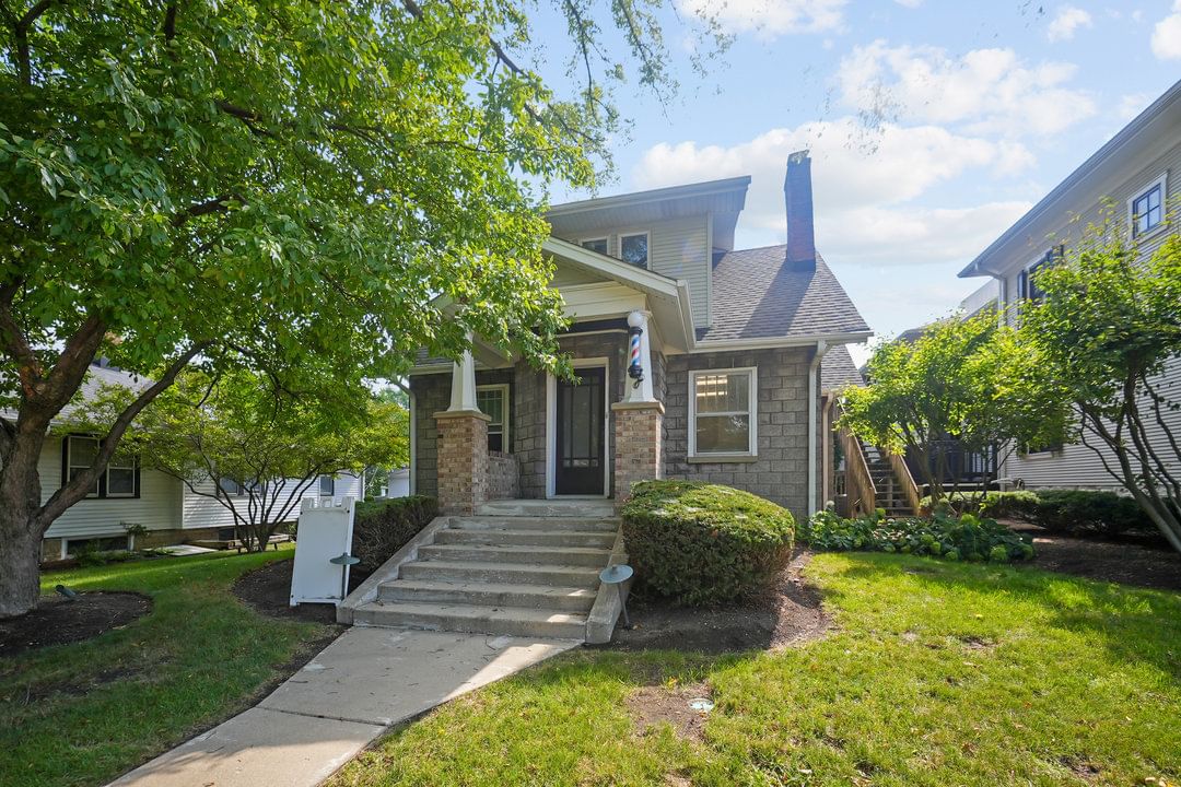 610 N Washington Street #2-2, Naperville, IL 60563 — exterior view