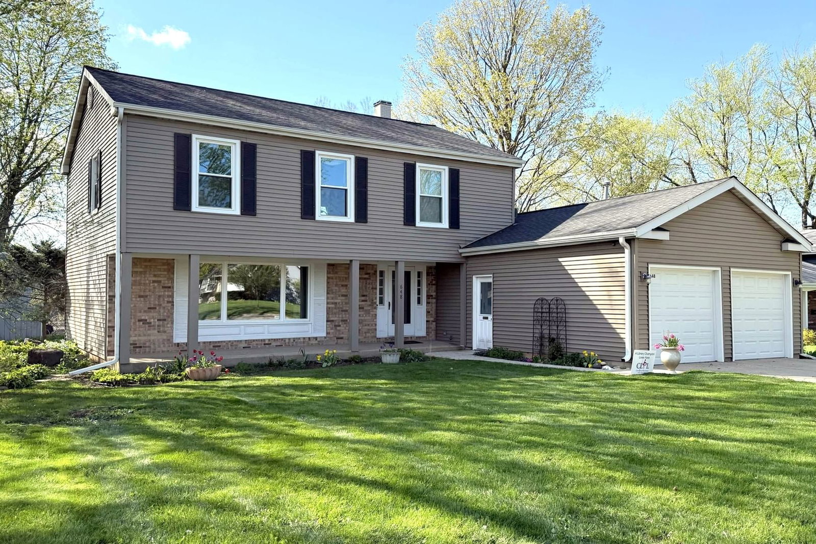 648 Darlington Lane, Crystal Lake, IL 60014 — exterior view