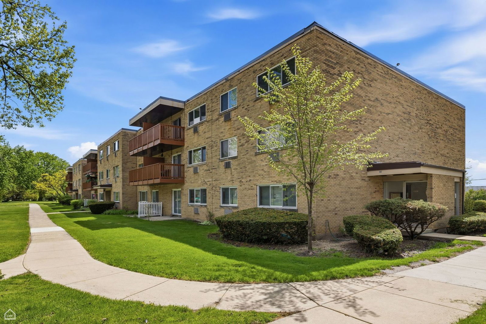 730 DEMPSTER Street #HG11, Mount Prospect, IL 60056 — exterior view