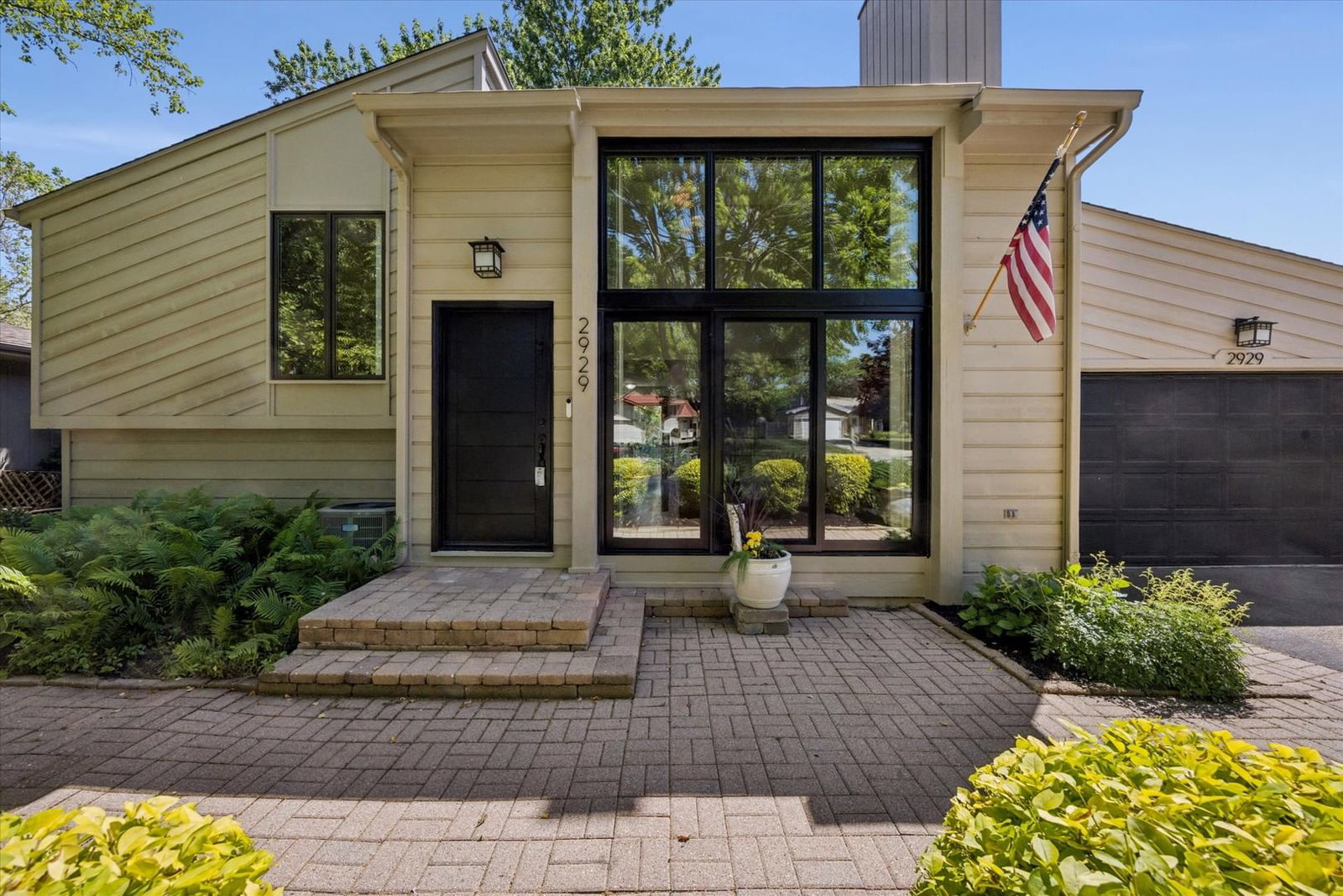 2929 NorthCreek Drive, Woodridge, IL 60517 — exterior view